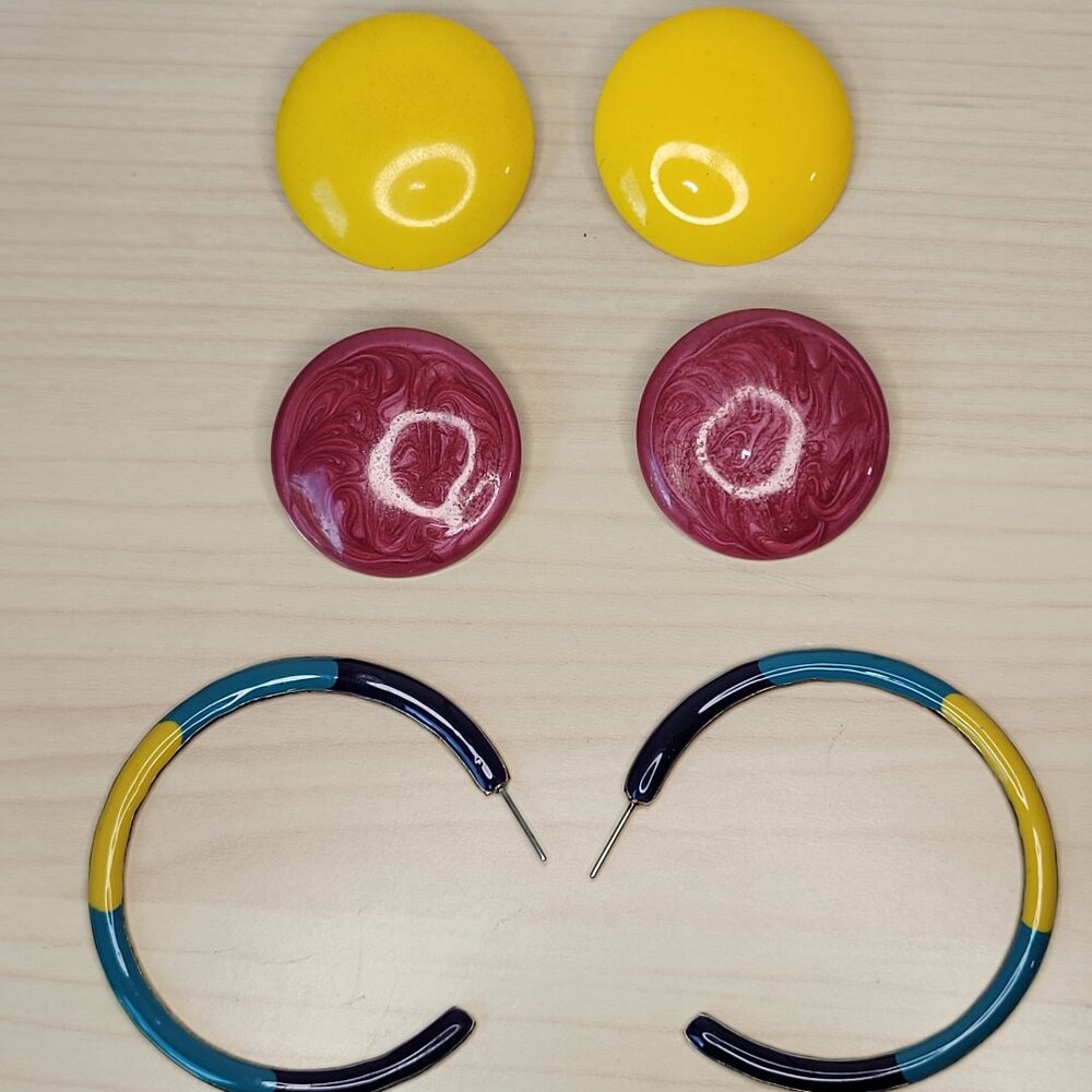 3 Pairs of Chunky 80's Earrings: Yellow & Pink Swirly Circle Studs, Blue Hoops